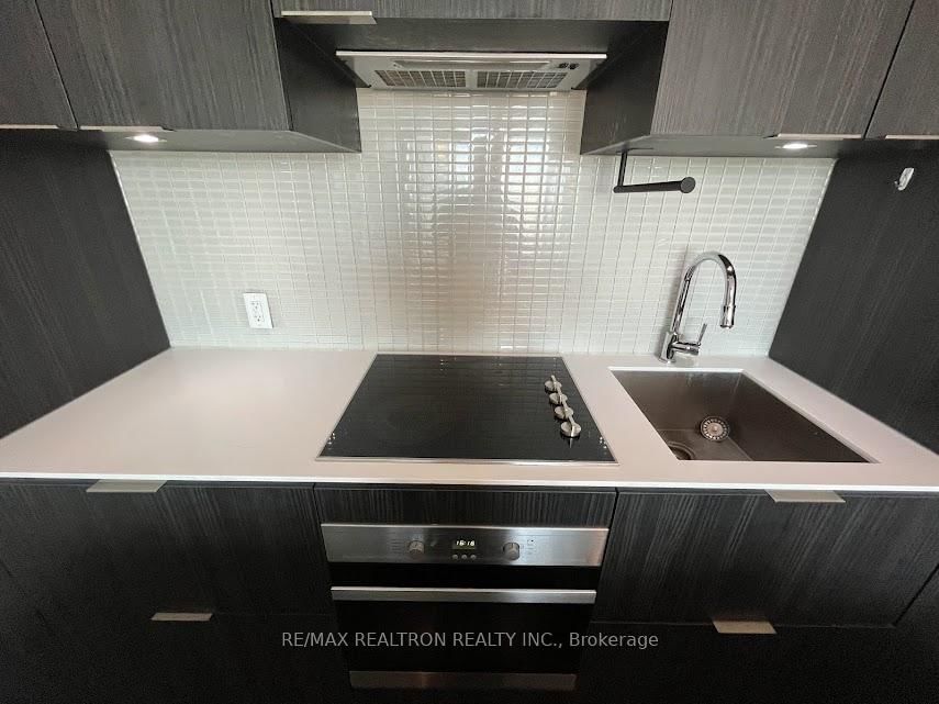 5 St Joseph Avenue, Unit 3101 - Photo 18