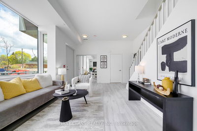Unit 28 — 8 Olympic Gdn Dr, Toronto - Newtonbrook East image-0-1