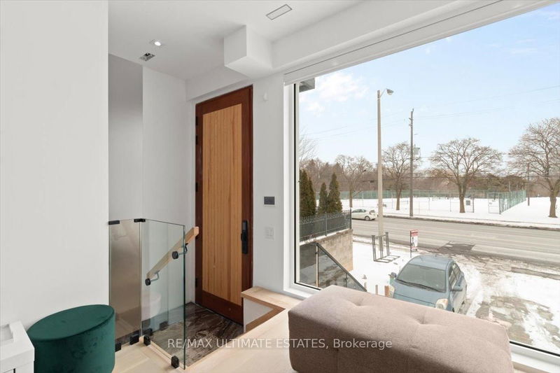 Room1