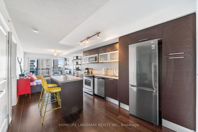 Unit 2403 — 386 Yonge St, Toronto - Bay Street Corridor image-0-4
