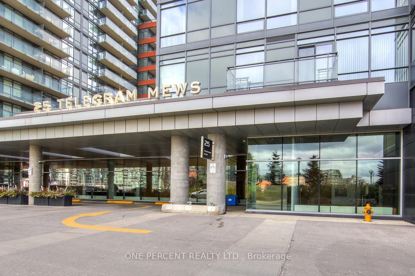 Condo for sale at 5007-25 Telegram Mews, Toronto, Waterfront Communities C1, M5V 3Z1 - MLS: C12132624