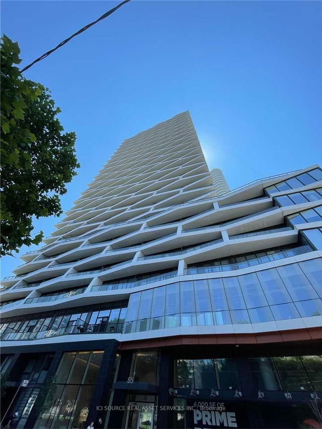 711 - 85 Wood Street