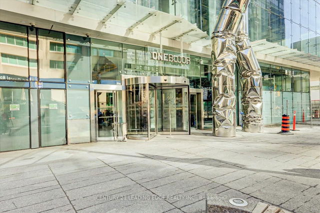3308 - 1 Bloor Street