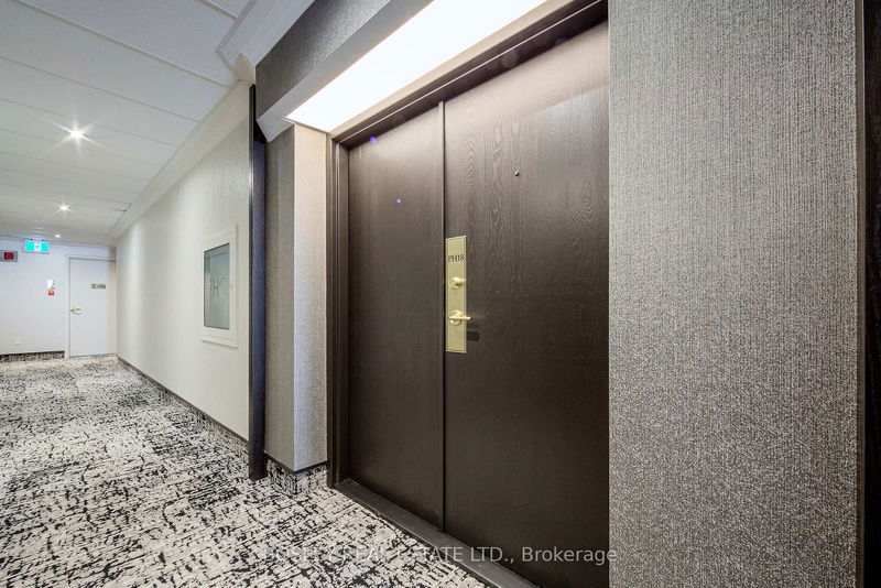 Room2