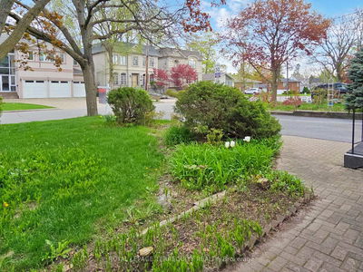 219 Dunview Ave, Toronto - Willowdale East image-0-1