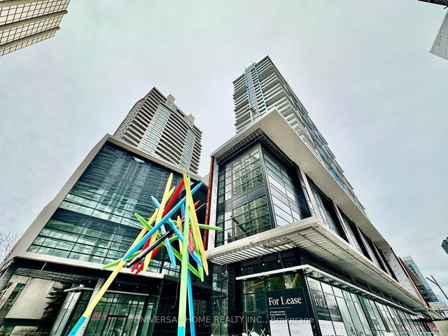 3112 - 4955 YONGE Street