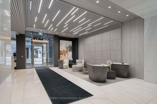 1015 - 75 Canterbury Place