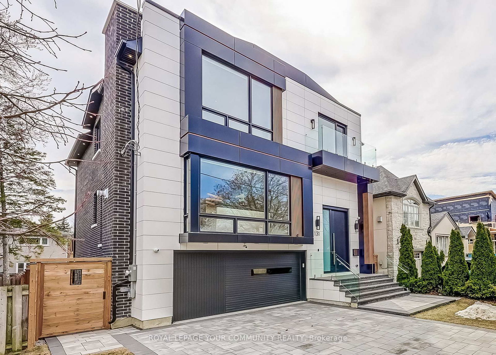 Detached House for sale at 131 Poyntz Avenue, Toronto, Lansing-Westgate, M2N 1J3 - MLS: C12133064