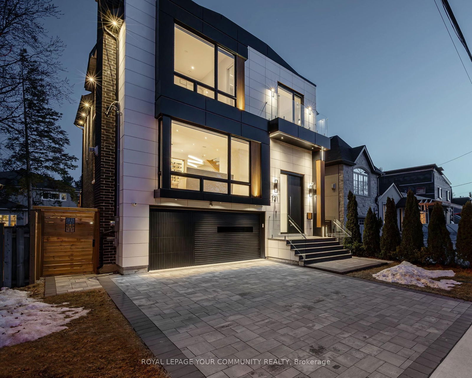 Detached House for sale at 131 Poyntz Avenue, Toronto, Lansing-Westgate, M2N 1J3 - MLS: C12133064