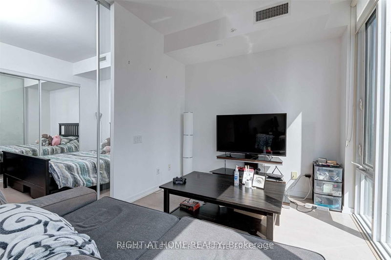 Room2