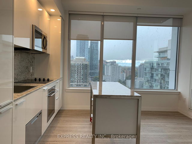 1807 - 75 Canterbury Place