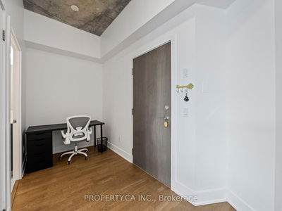 Unit 804 — 90 Trinity St, Toronto - Moss Park image-0-3