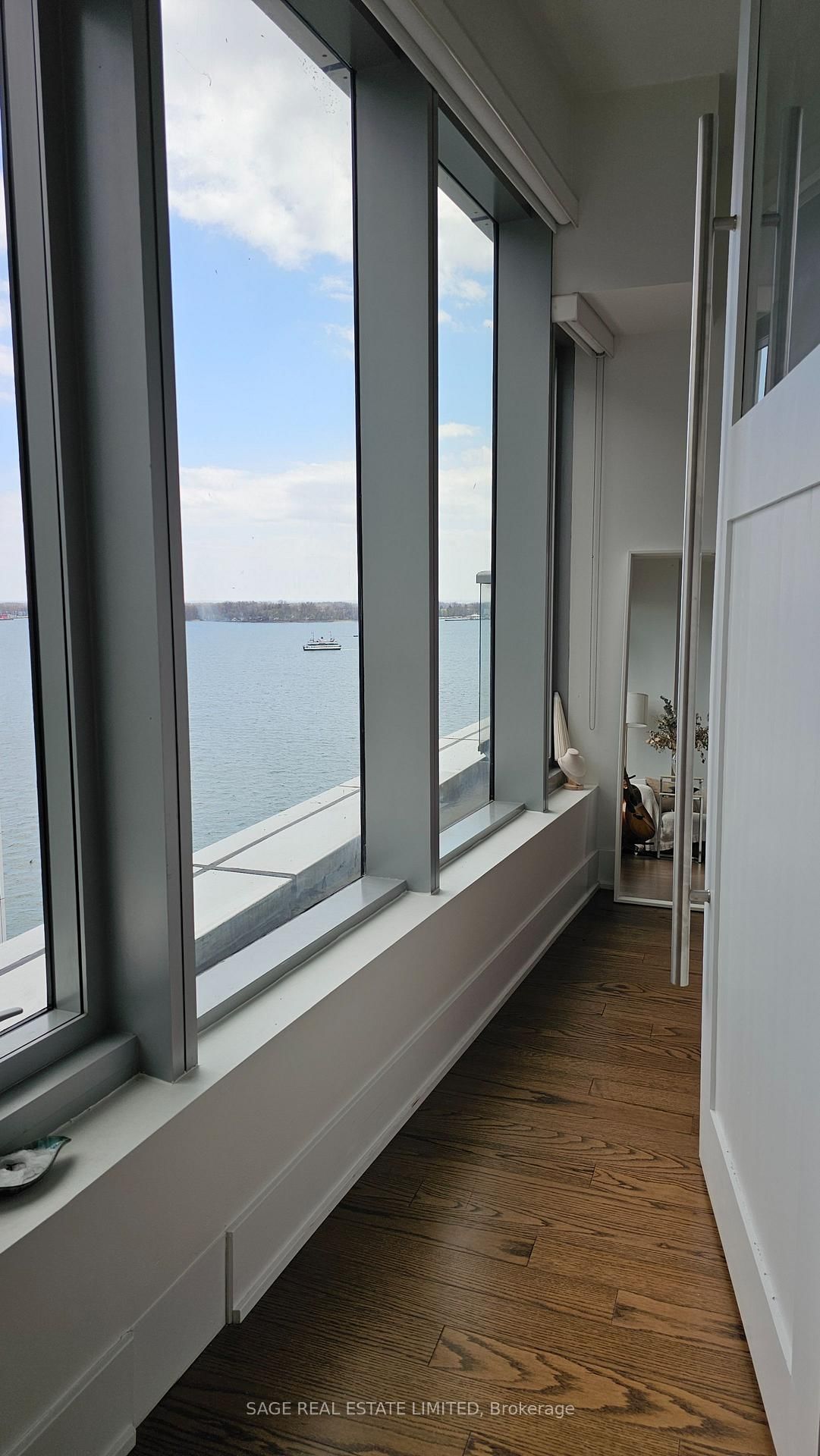Condo for lease at 1114-39 Queens Quay, Toronto, Waterfront Communities C8, M5E 0A5 - MLS: C12133818