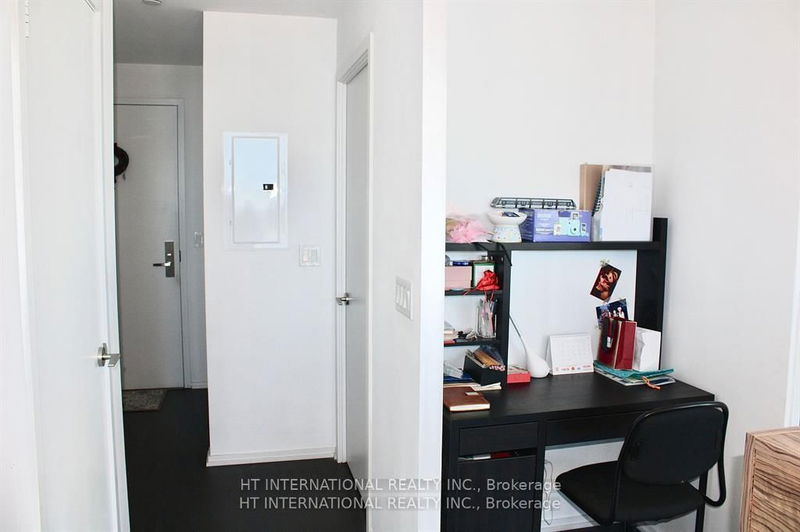 Room1