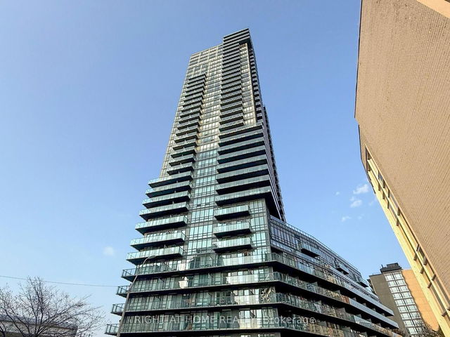 3503 - 825 Church Street