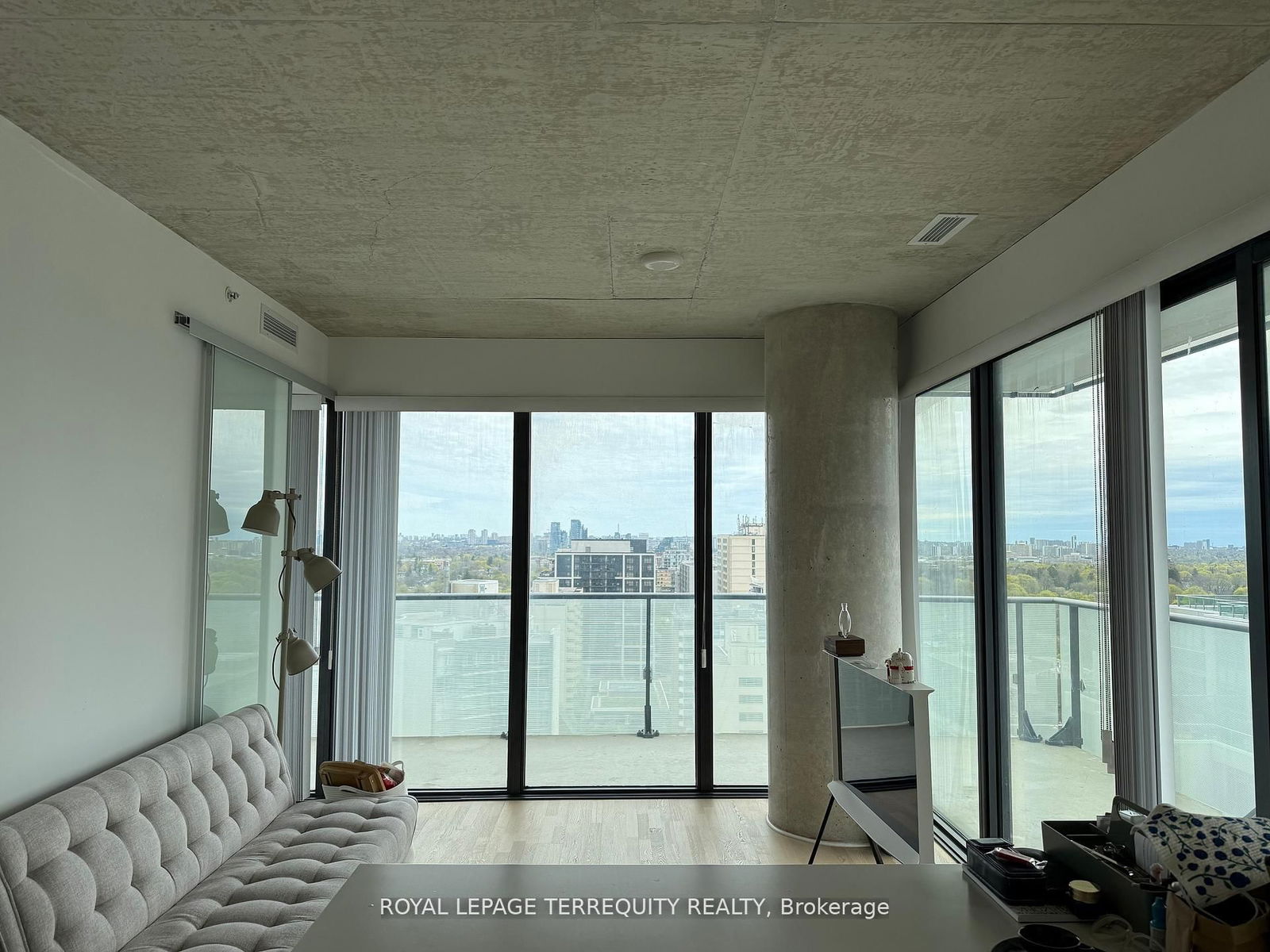 Condo for sale at 1510-185 Roehampton Avenue, Toronto, Mount Pleasant West, M4P 0C6 - MLS: C12133997