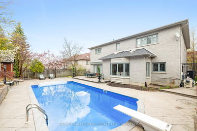 60 Bowan Crt, Toronto - Bayview Woods-Steeles