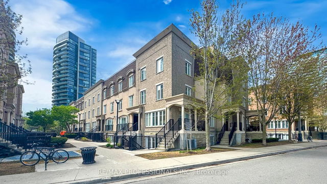 302 - 30 Western Battery Road