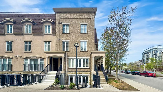 302 - 30 Western Battery Road