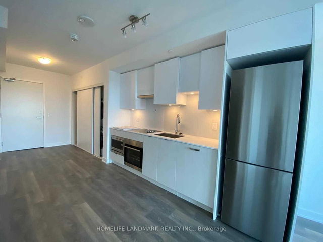 3212 - 99 Broadway Avenue