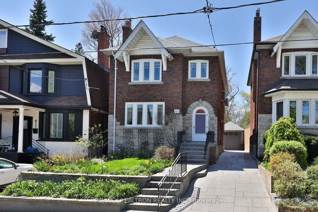 814 Duplex Avenue