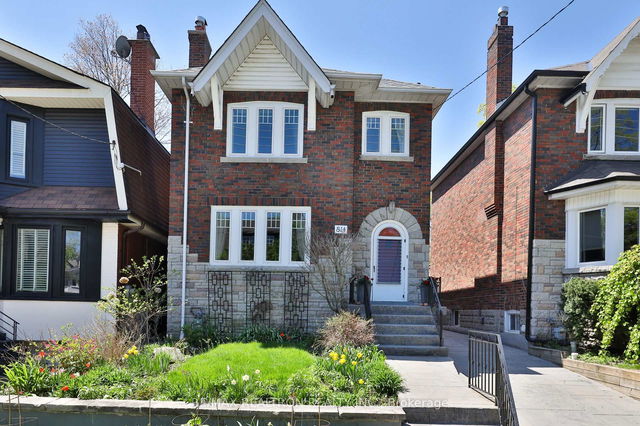 814 Duplex Avenue