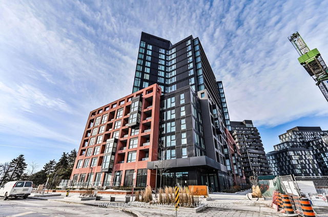 1005 - 8 Tippett Rd N/A