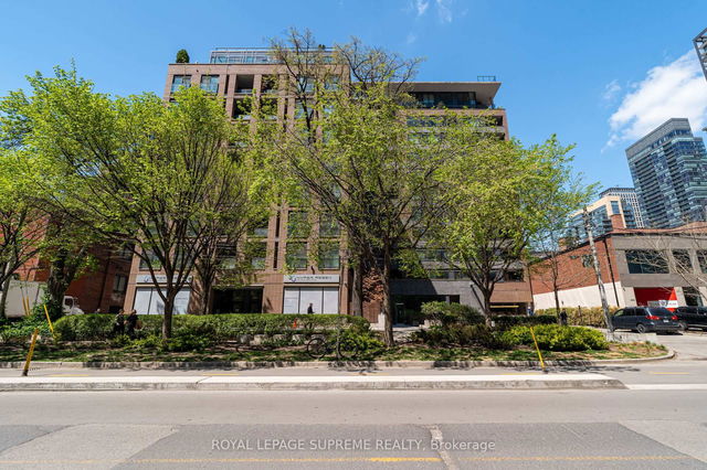 404 - 400 Wellington Street