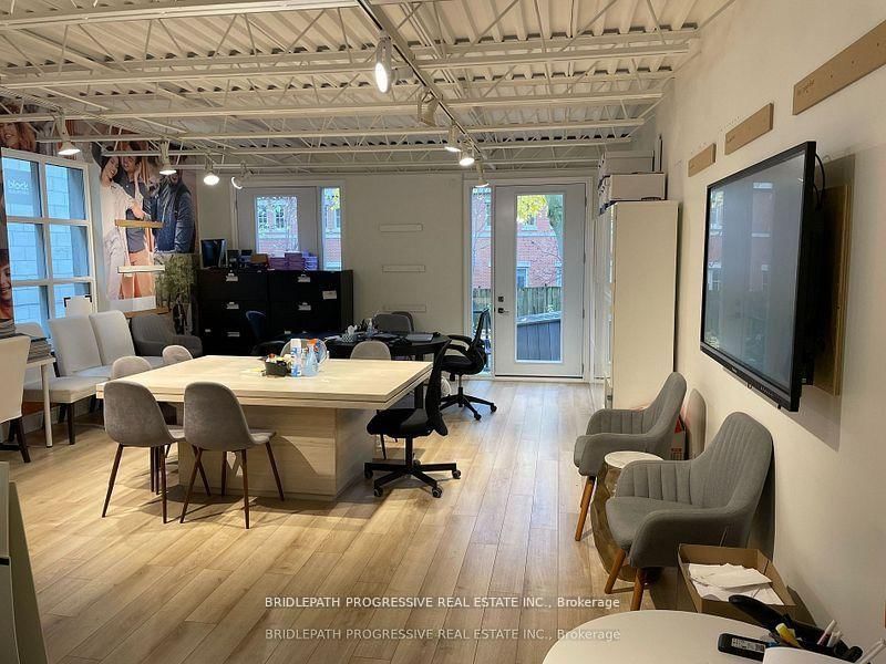 493 Davenport Rd, Toronto, M4V 1B7 | Image 2