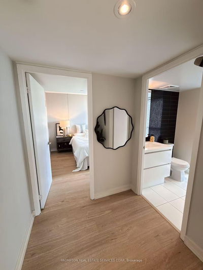 Unit 1615 — 75 Queens Wharf Rd, Toronto - Waterfront Communities C1 image-0-3
