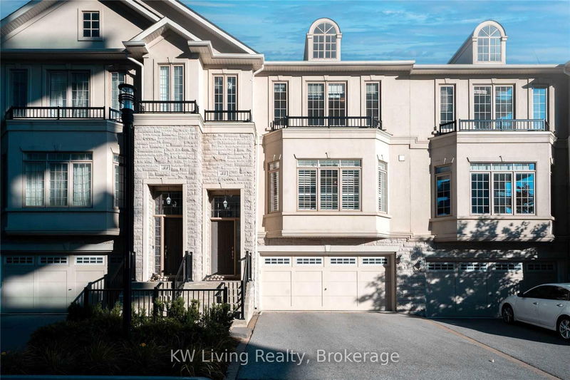 home for lease on 35 Bloorview Place