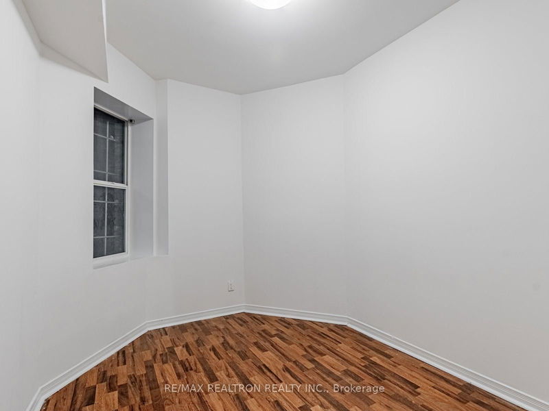 Room1