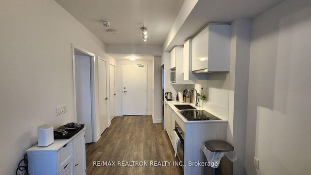 1413 - 195 Redpath Avenue