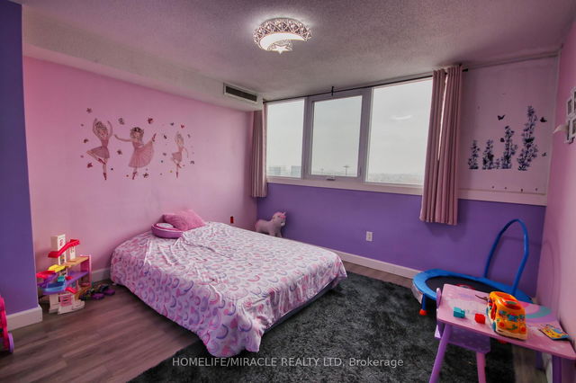 Ph2 - 150 Neptune Drive