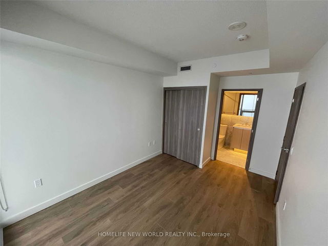 4005 - 95 Mcmahon Drive