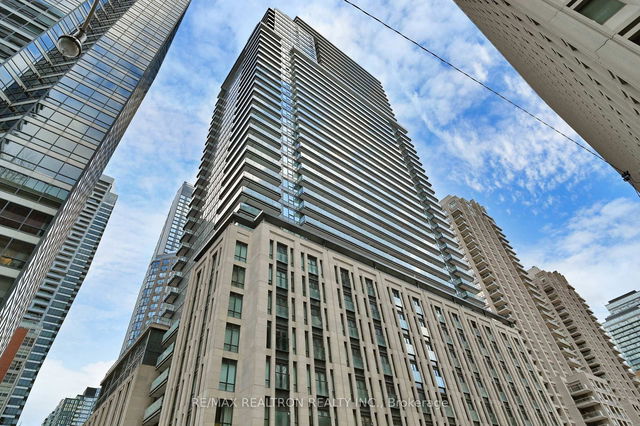 510 - 955 Bay Street