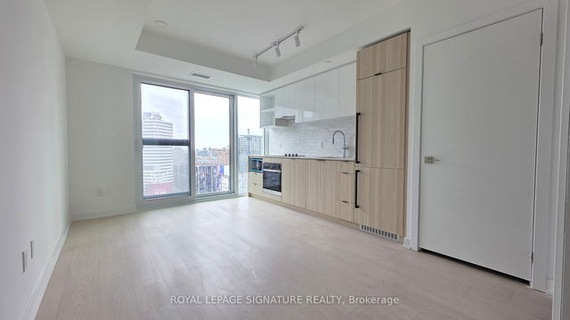 3002 - 252 Church Street