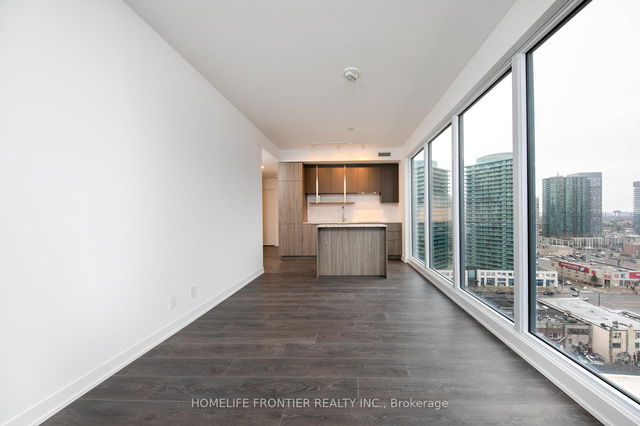 1408 - 15 Holmes Avenue