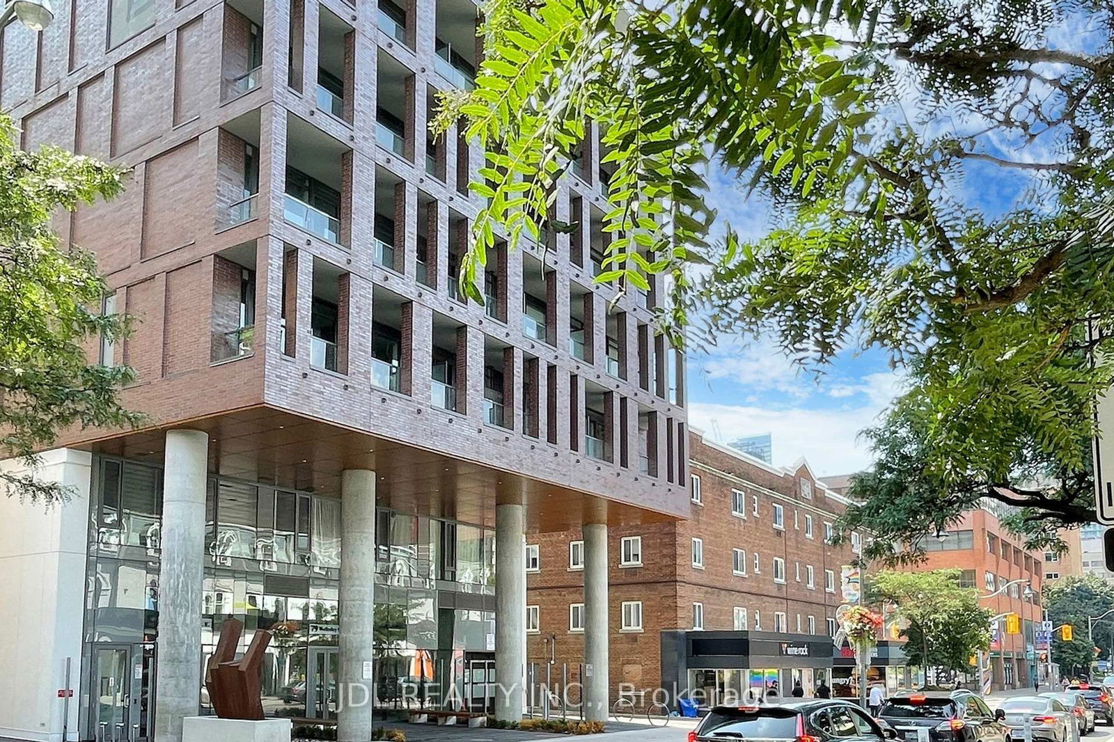 Condo for sale at 403-81 Wellesley Street, Toronto, Church-Yonge Corridor, M4Y 1C5 - MLS: C12135933