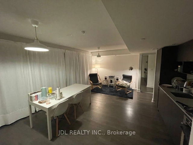 2105master - 89 Mcgill Street