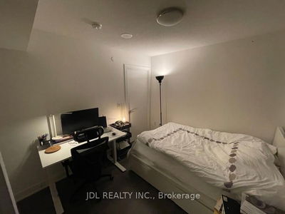 Unit 2105master — 89 Mcgill St, Toronto - Church-Yonge Corridor image-0-4