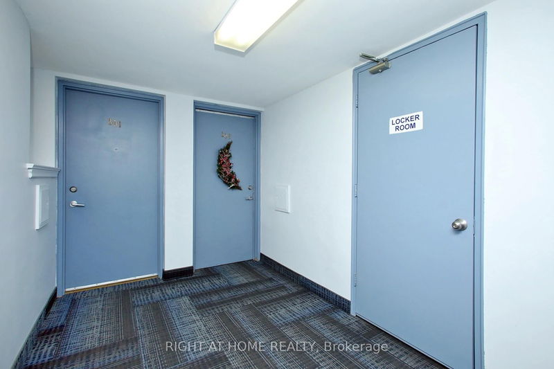 Room2