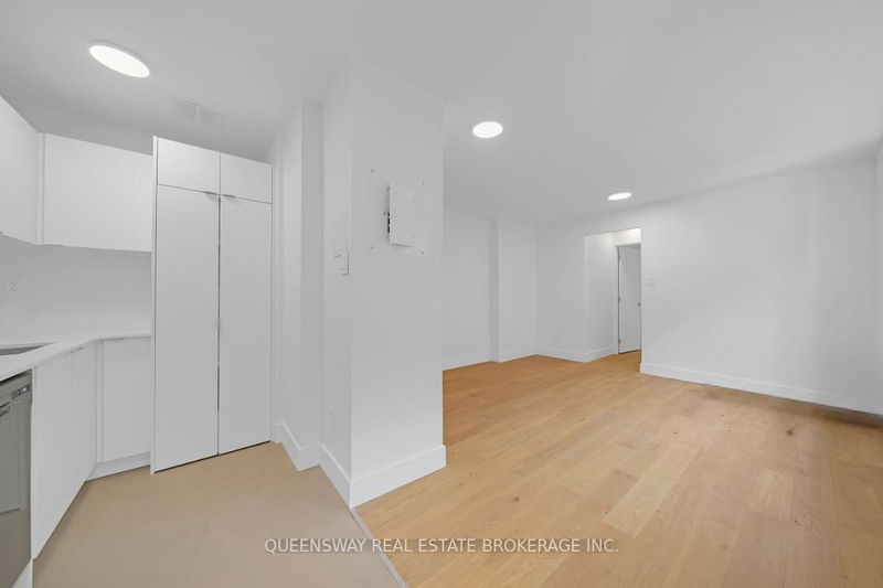 Room2
