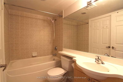 Unit 2414 — 763 Bay St, Toronto - Bay Street Corridor image-0-4