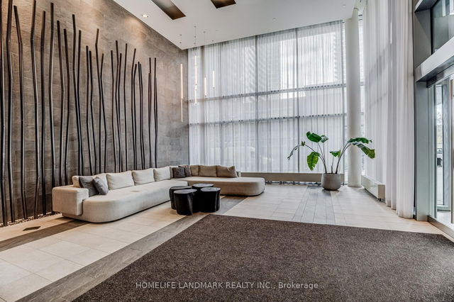 1003 - 72 Esther Shiner Boulevard