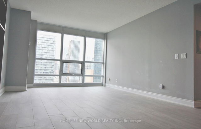 3613 - 763 Bay Street