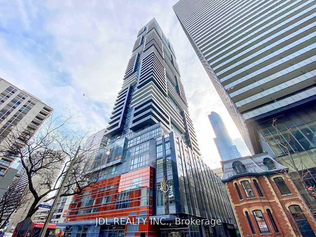 4212 - 7 Grenville Street