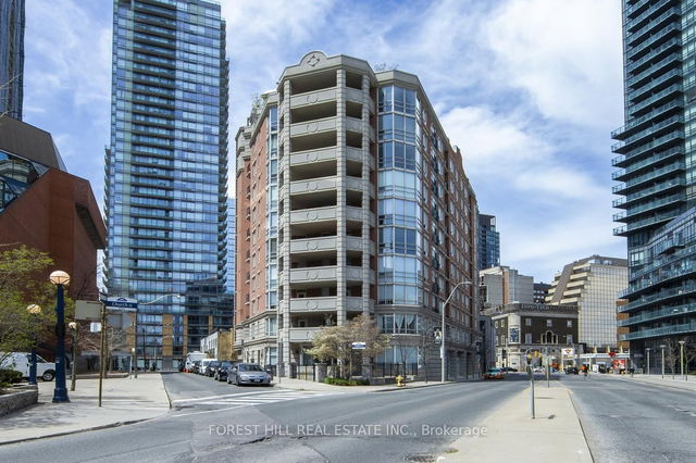 1001 - 20 Collier Street