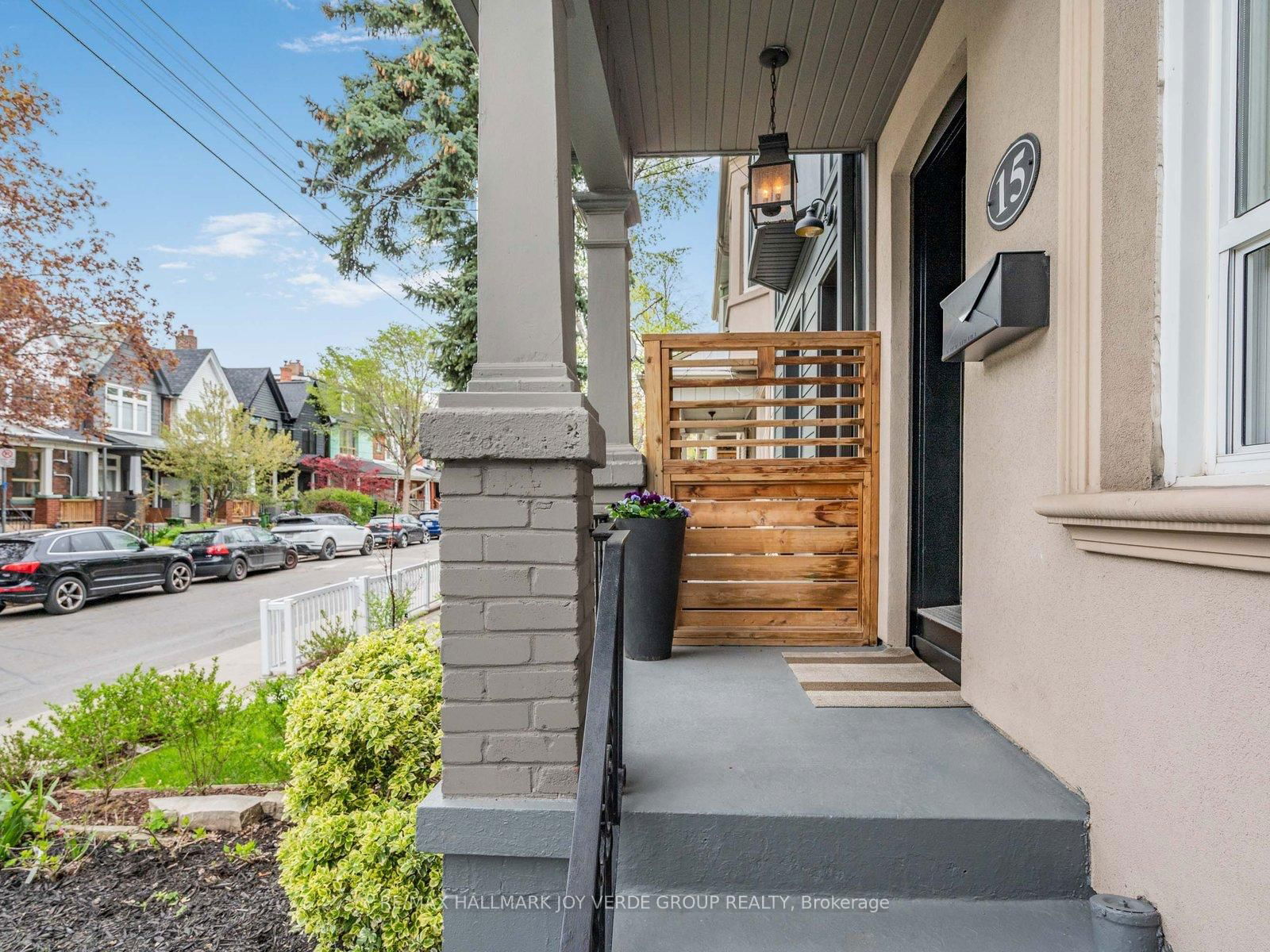 Townhouse for sale at 15 Bellwoods Avenue, Toronto, Trinity-Bellwoods, M6J 2P5 - MLS: C12136627