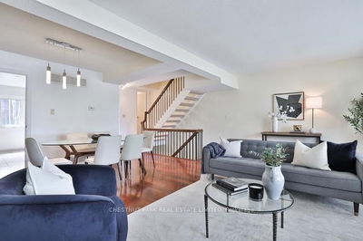 84 Flaming Roseway, Toronto - Willowdale East image-0-1